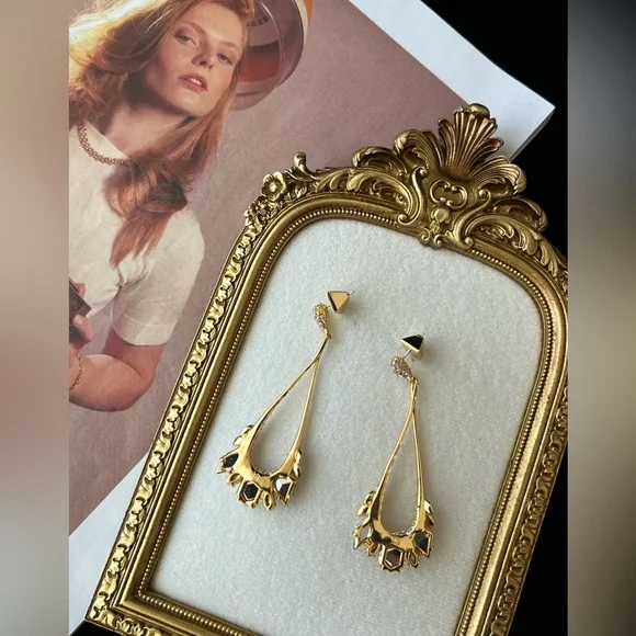 🎁 ALEXIS BITTAR – Miss Havisham Jagged Diamond earrings🆕 FINAL PRICE-last 1 - Picture 10 of 10